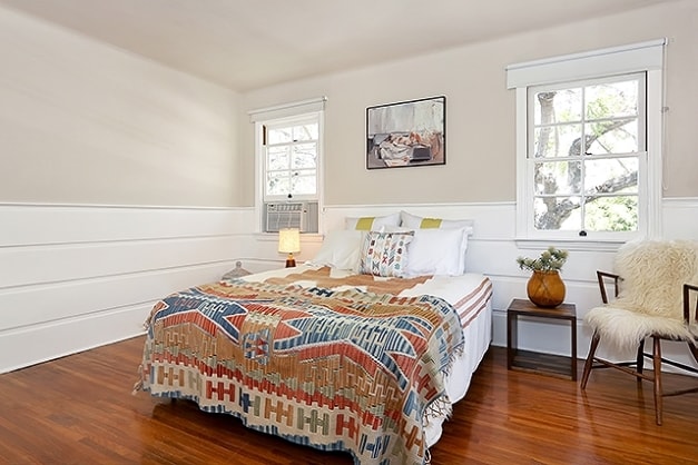 More Photos Of 155 S Westmoreland Ave, Los Angeles Apartments For Sale