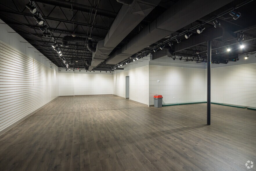 More Photos Of 2080 N 15th Ave, Melrose Park Warehouse For Sale