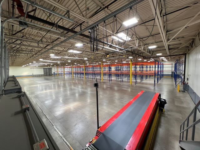 Primary Photo Of 1 Bernzomatic Dr, Medina Manufacturing For Lease