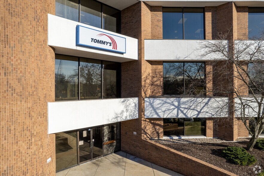 More Photos Of , Holland Office For Sale