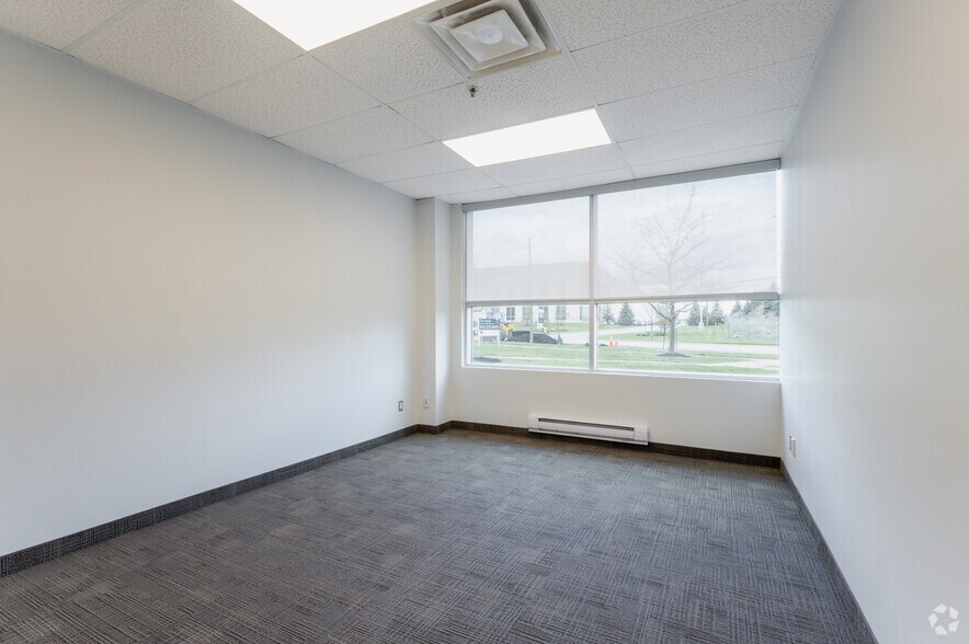 More Photos Of 8350 Lawson Rd, Milton Warehouse For Lease