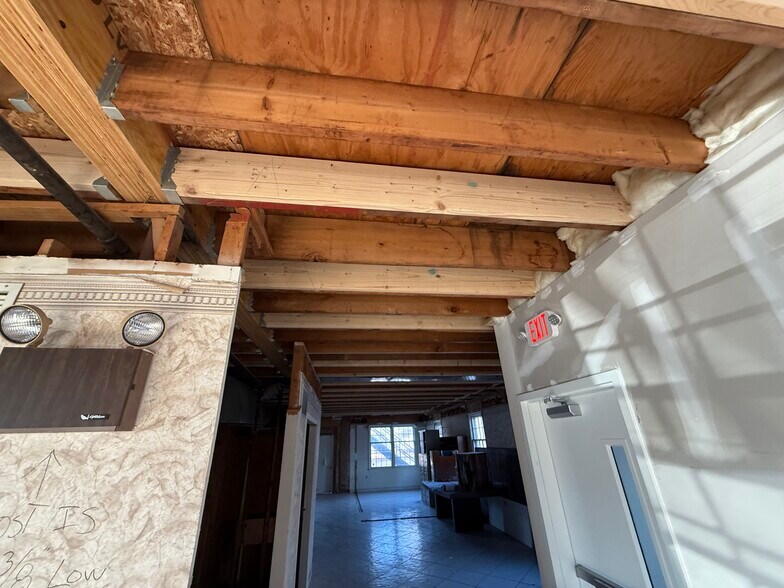 More Photos Of 510 S Burnt Mill Rd, Voorhees Office For Lease