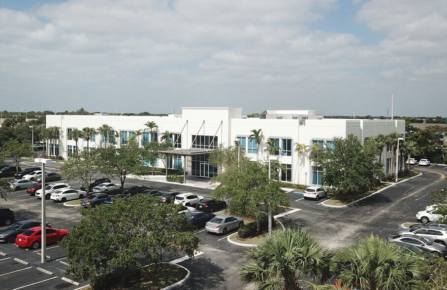 More Photos Of 2010 NW 150th Ave, Pembroke Pines Office For Lease