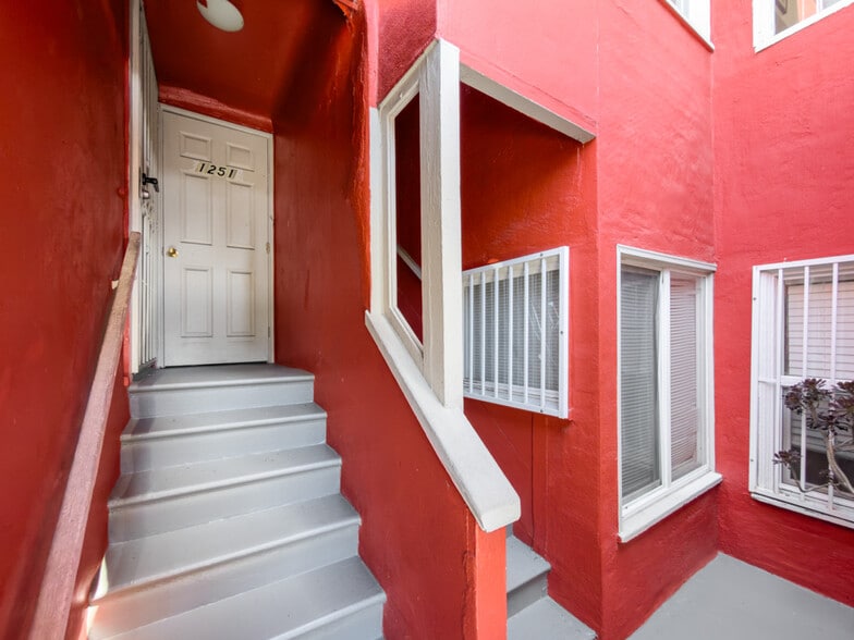 More Photos Of 1251 MacArthur Blvd, Oakland Apartments For Sale