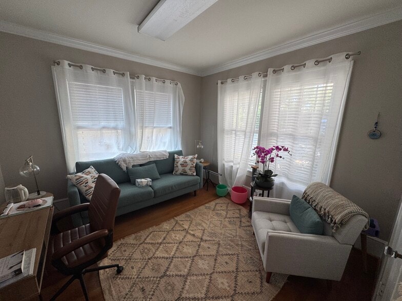 More Photos Of 3082 E Shadowlawn Ave NE, Atlanta Freestanding For Lease