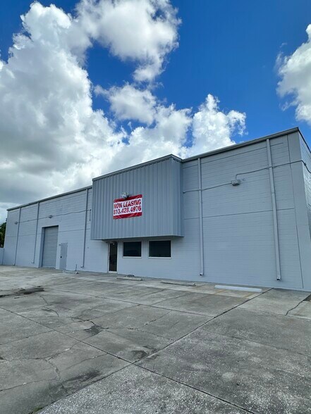Primary Photo Of 1001 E Skagway Ave, Tampa Warehouse For Lease