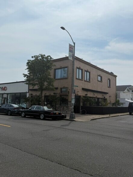 More Photos Of 906 W Beech St, Long Beach Storefront Retail Residential For Sale