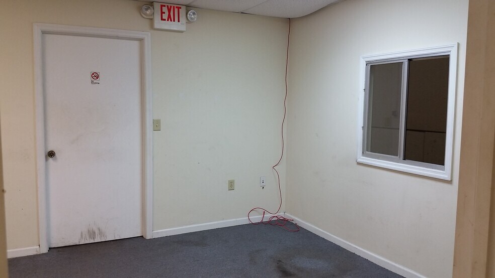 More Photos Of 10207-10235 General Dr, Orlando Warehouse For Lease