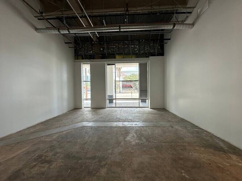 More Photos Of 5200 Lankershim Blvd, North Hollywood Loft Creative Space For Lease