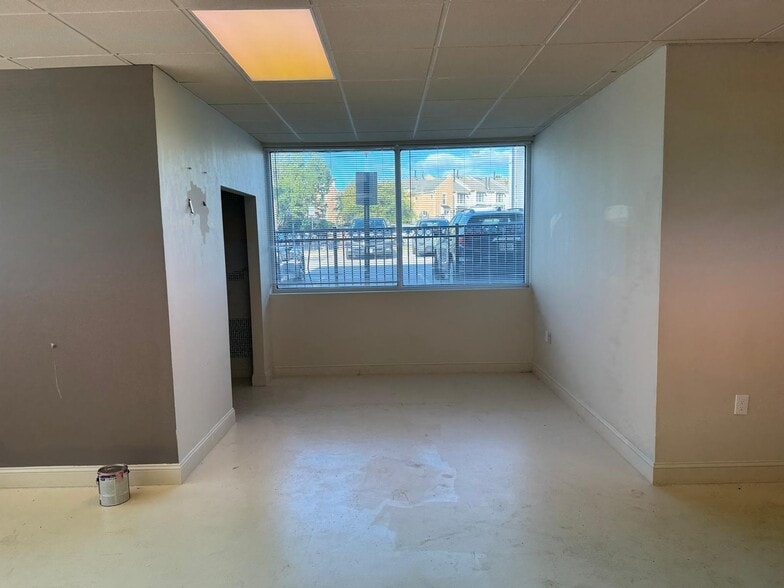 More Photos Of 2760 Boston St, Baltimore Office For Lease