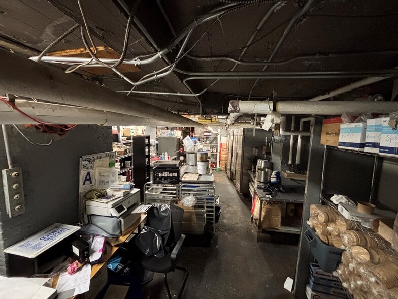 More Photos Of 1045 Union St, Brooklyn Apartments For Lease