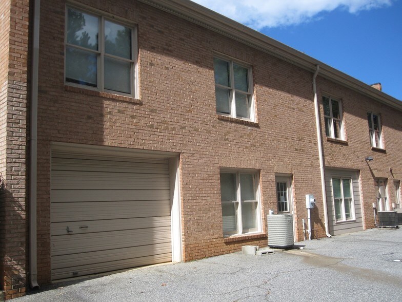 More Photos Of 188 Ben Burton Cir, Bogart Office For Sale