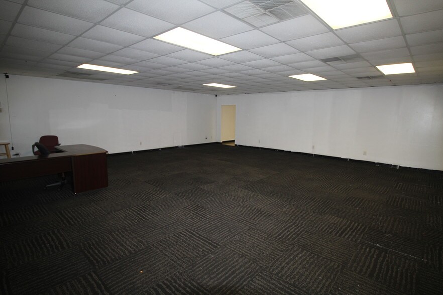 More Photos Of 3701 Freedom Dr, Charlotte Office For Sale
