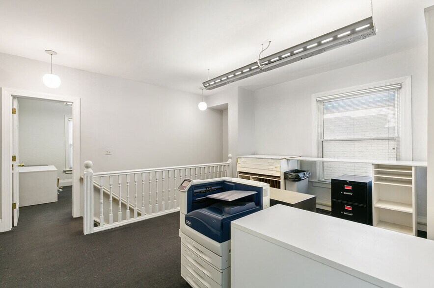 More Photos Of 818 E 19th Ave, Denver Office For Sale