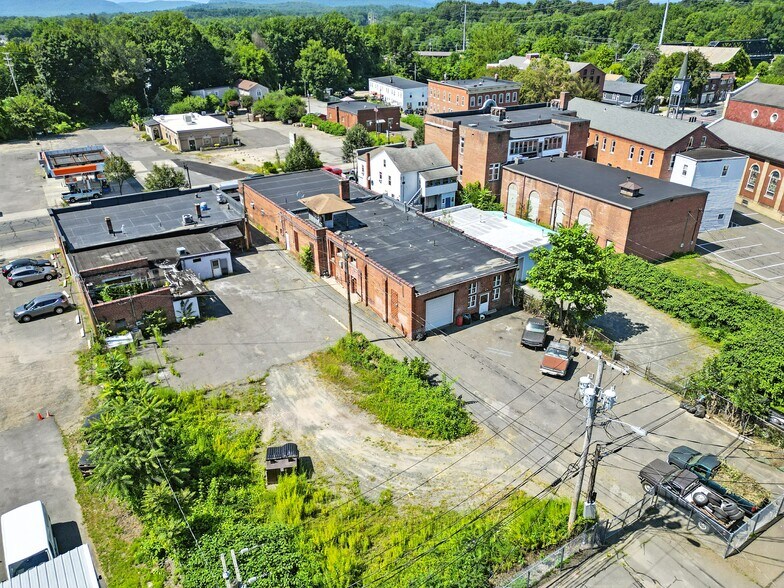 More Photos Of 285 Elm St, Westfield Storefront Retail Residential For Sale