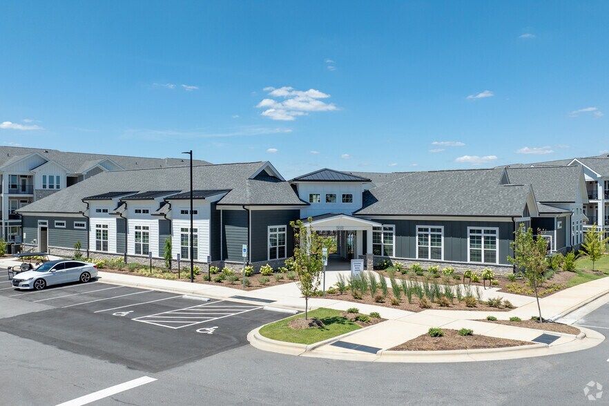 More Photos Of 400 Alex Ridge Dr, Fuquay Varina Apartments For Lease