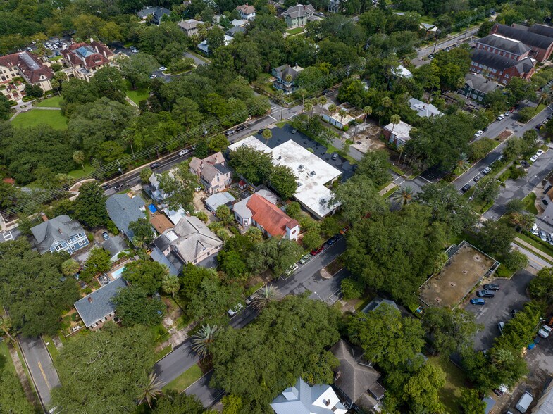 More Photos Of 619 NE 1st St, Gainesville Religious Facility For Sale