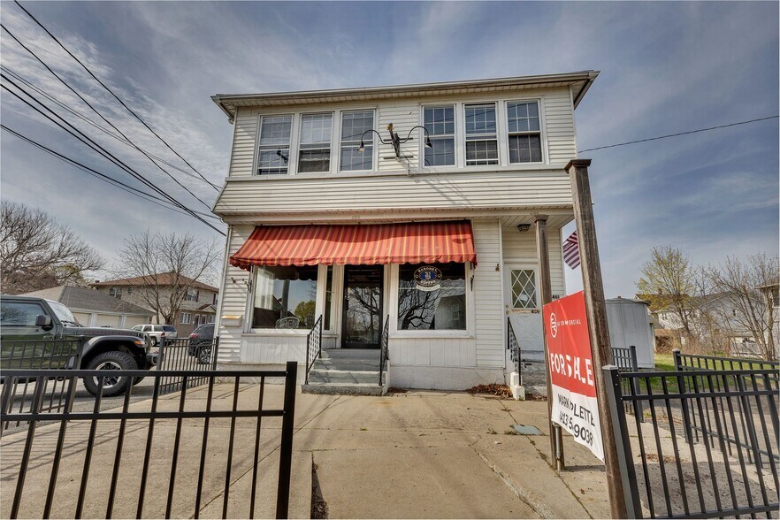More Photos Of 459-461 East St, Ludlow Storefront Retail Residential For Sale