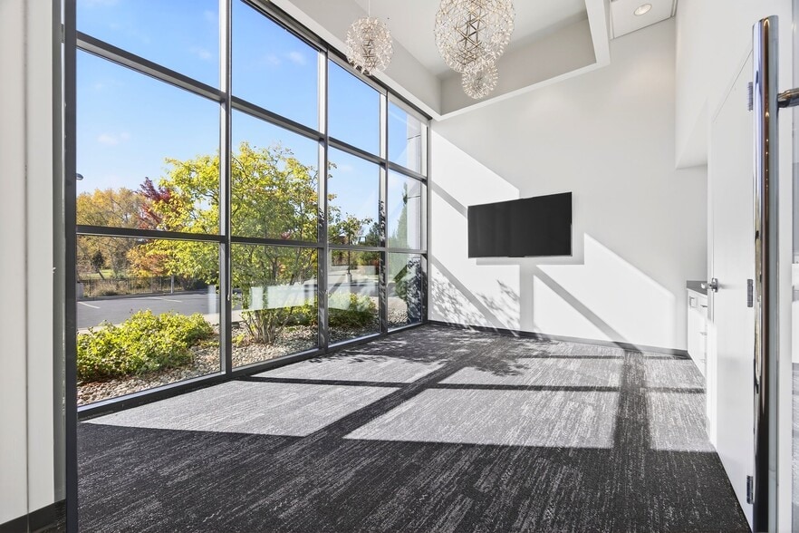 More Photos Of 7991 Vance Dr, Arvada Healthcare For Sale