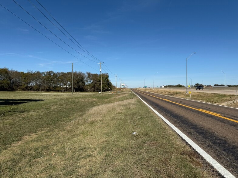 More Photos Of 5600 S Interstate Highway 45 W, Corsicana Land For Sale