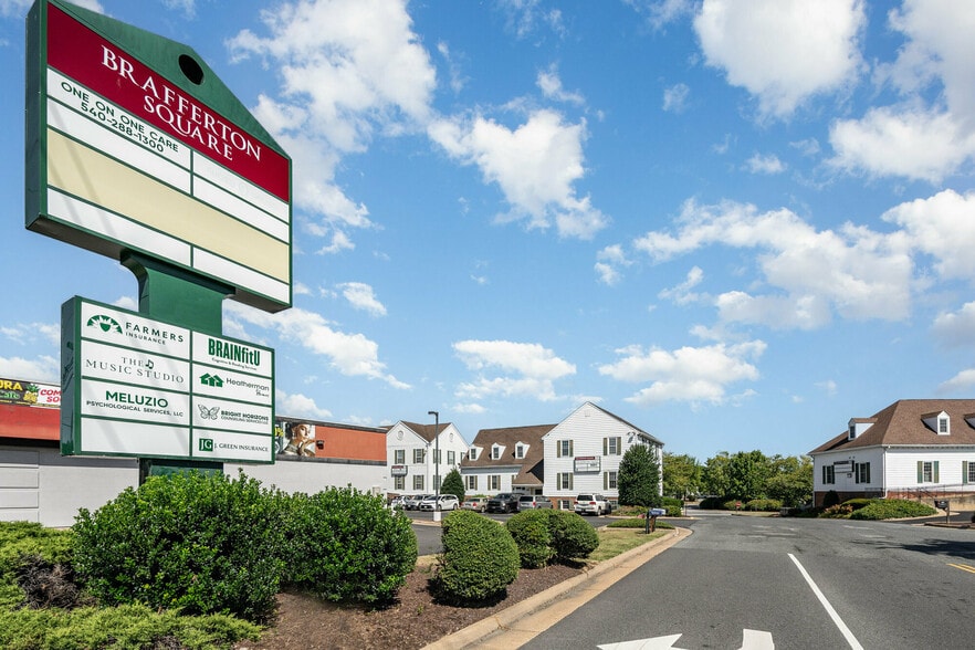 More Photos Of 300 Garrisonville Rd, Stafford Medical For Lease