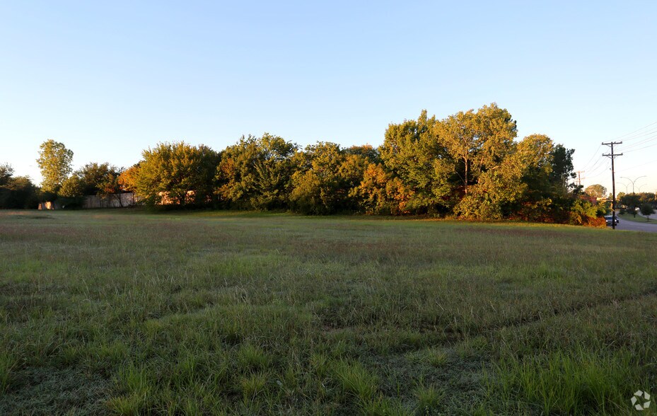 More Photos Of 2500 Ballpark Way, Arlington Land For Sale