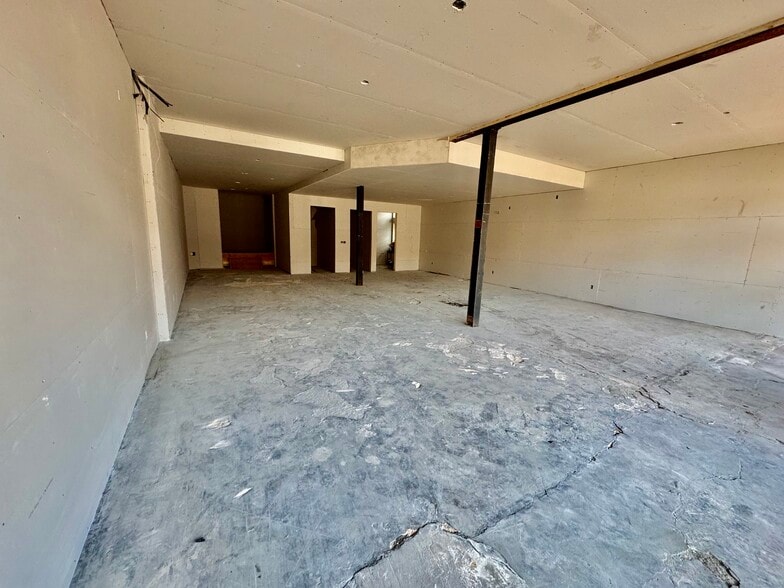 More Photos Of 2297 Main St, Buffalo General Retail For Sale