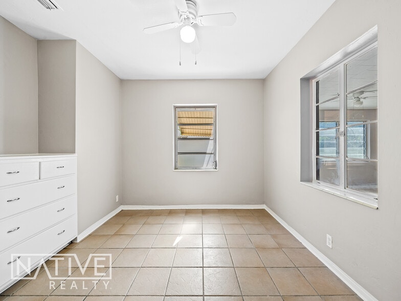 More Photos Of 731-733 NE 7th Ave, Fort Lauderdale Apartments For Sale