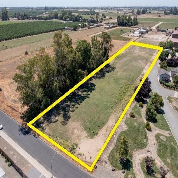 More Photos Of 1st Street, Hilmar Land For Sale