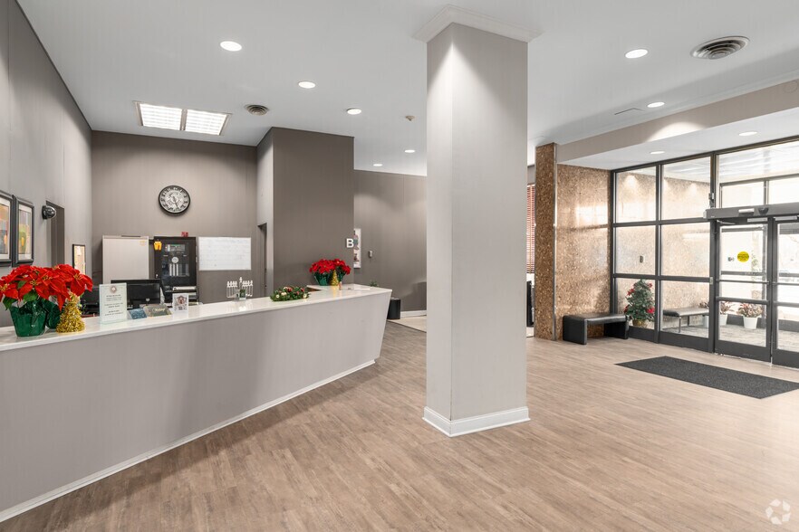 More Photos Of 25 Washington Ln, Wyncote Apartments For Lease