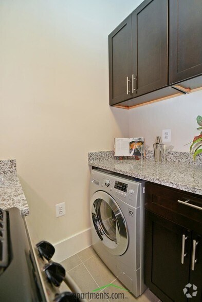 More Photos Of 1841 Columbia Rd NW, Washington Apartments For Lease