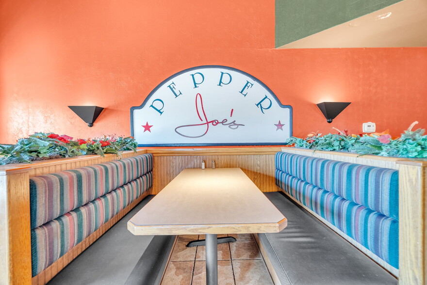 More Photos Of 119 Clinton Ave, Saint Clair Restaurant For Sale