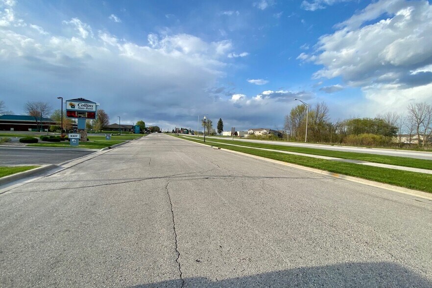 More Photos Of Service Rd, Kiel Land For Sale