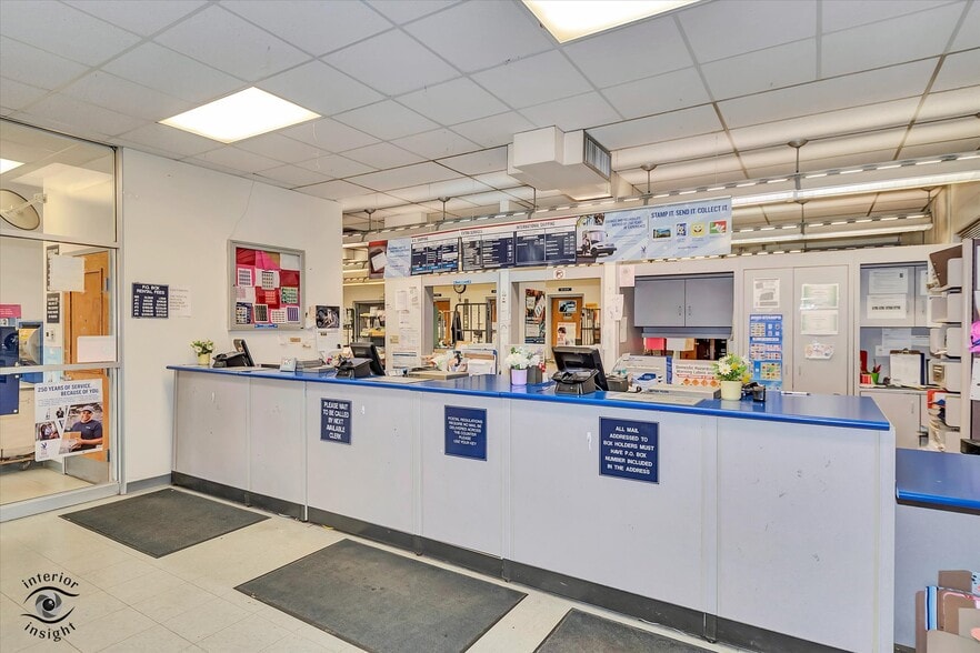 More Photos Of 26 S Madison St, Oswego Post Office For Sale