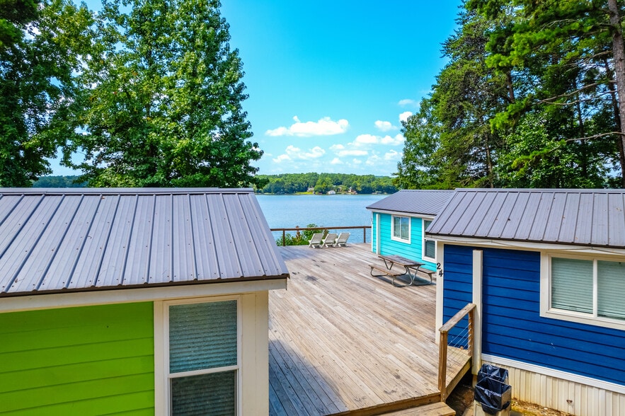 More Photos Of 14629 Rainbarrel Road, Charlotte Hotel For Sale