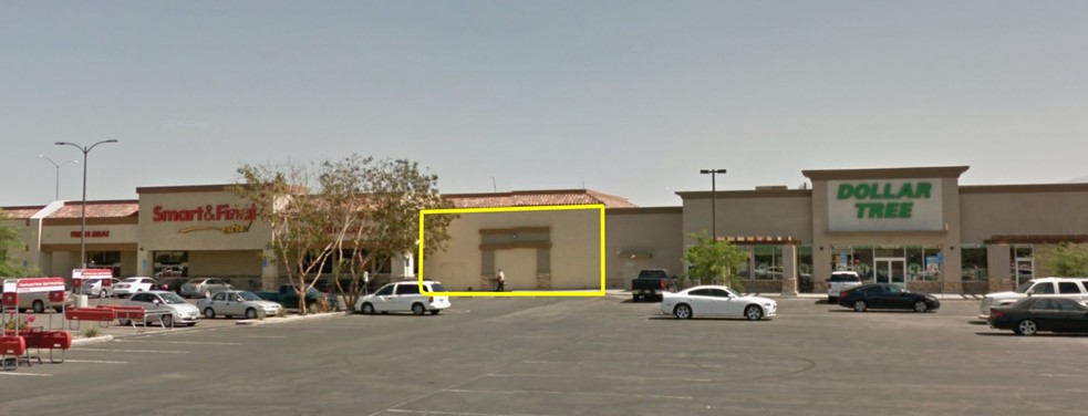 Primary Photo Of 49978 Harrison St, Coachella Supermarket For Lease