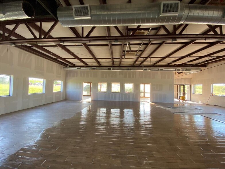 Primary Photo Of 4903 N Harrison St, Shawnee Restaurant For Sale