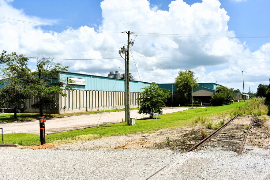 Primary Photo Of 244 Warner Rd, Maplesville Manufacturing For Sale
