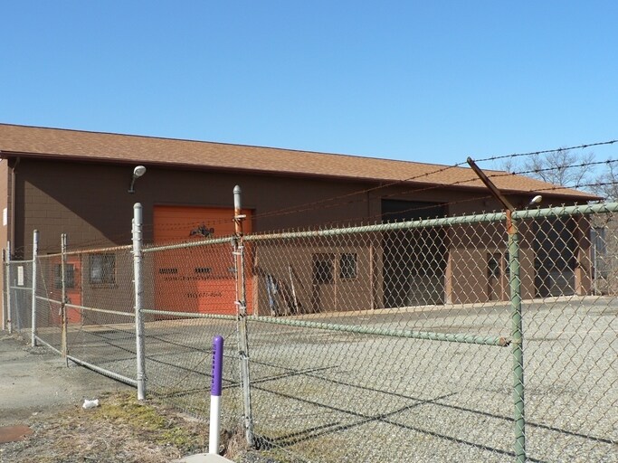 More Photos Of 408 Pulaski Hwy, Joppa Flex For Lease