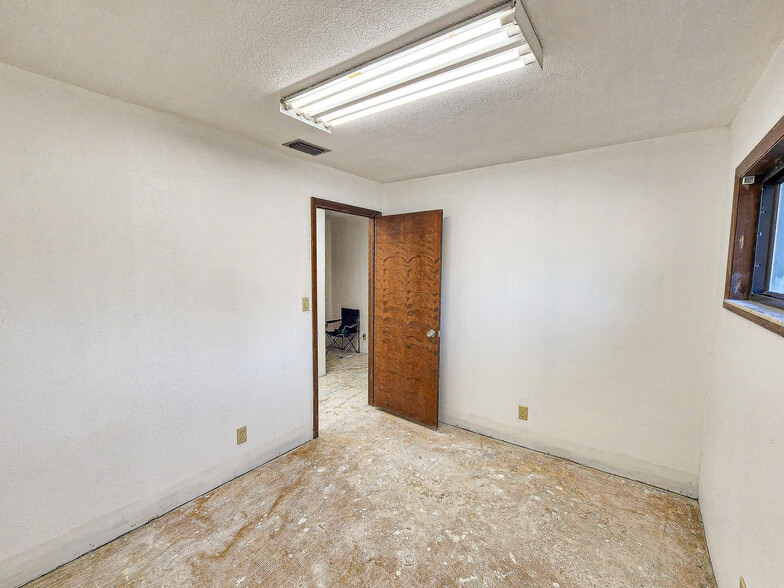 More Photos Of 11121 SE 53rd Ct, Belleview Medical For Sale