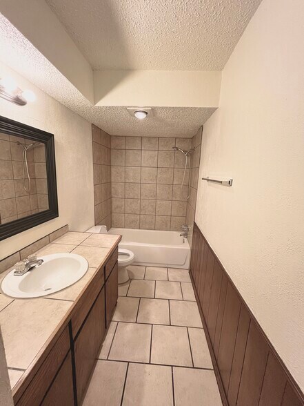 More Photos Of 312 Chalmette Dr, Norman Apartments For Sale