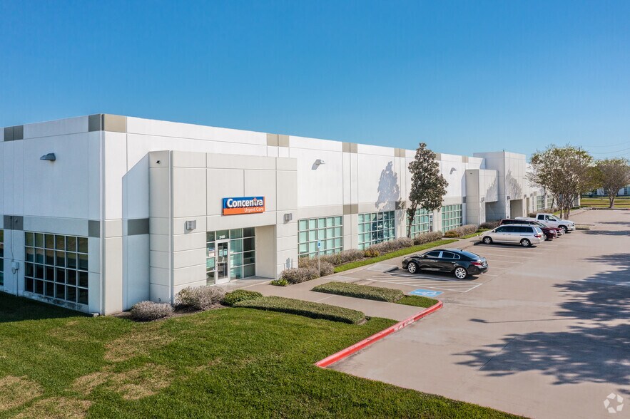 Primary Photo Of 6360 W Sam Houston Pky N, Houston Unknown For Lease