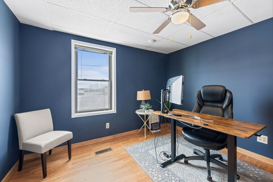 More Photos Of 28916 Euclid Ave, Wickliffe Office For Sale