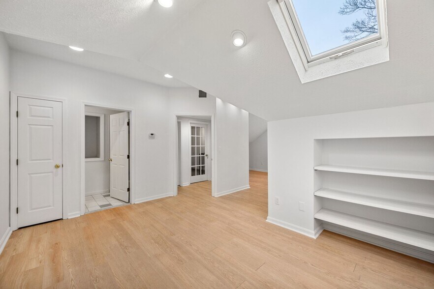 Primary Photo Of 993 Chestnut St, Newton Loft Creative Space For Lease
