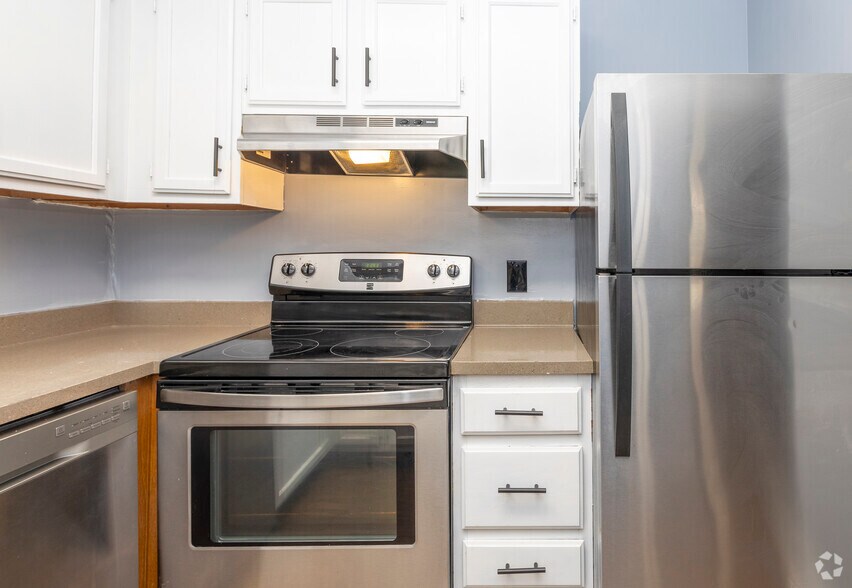 More Photos Of 900 Cathedral St, Baltimore Apartments For Lease