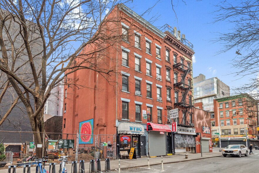 More Photos Of 127 Stanton St, New York Apartments For Sale