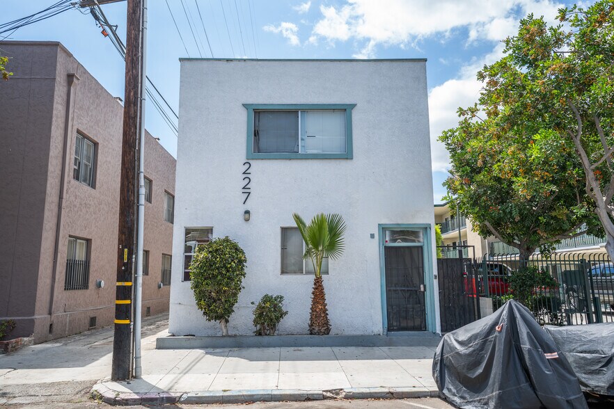 More Photos Of 227 Lime Ave, Long Beach Apartments For Sale