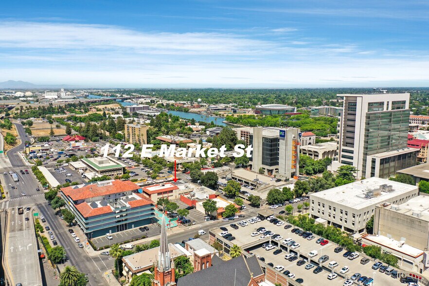 More Photos Of 112 E Market St, Stockton Storefront For Sale