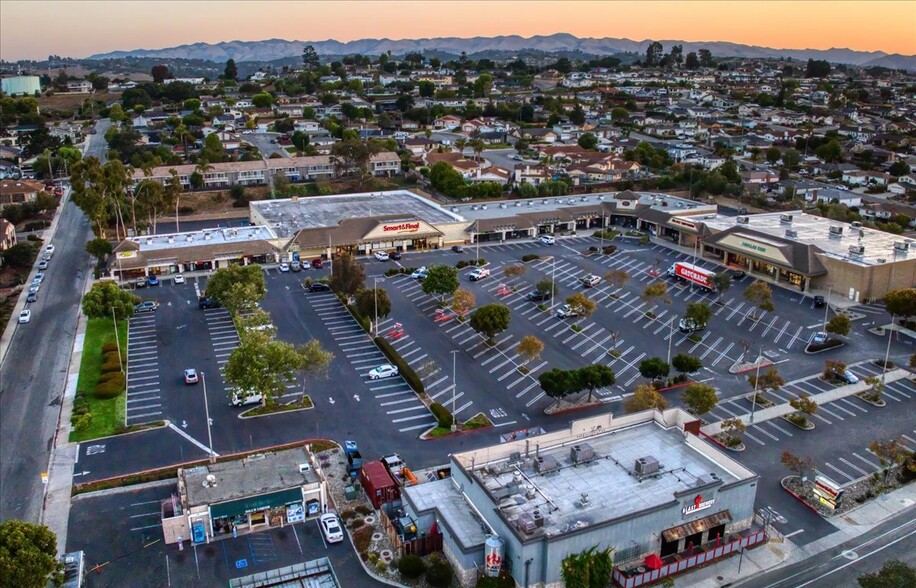 Primary Photo Of 1466-1488 E Grand Ave, Arroyo Grande Storefront For Sale