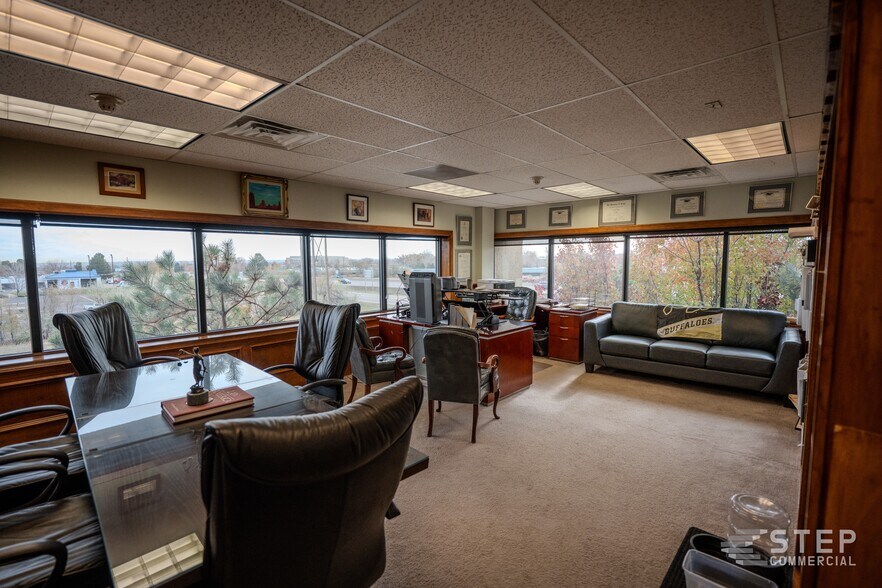More Photos Of 605 Parfet St, Lakewood Medical For Sale
